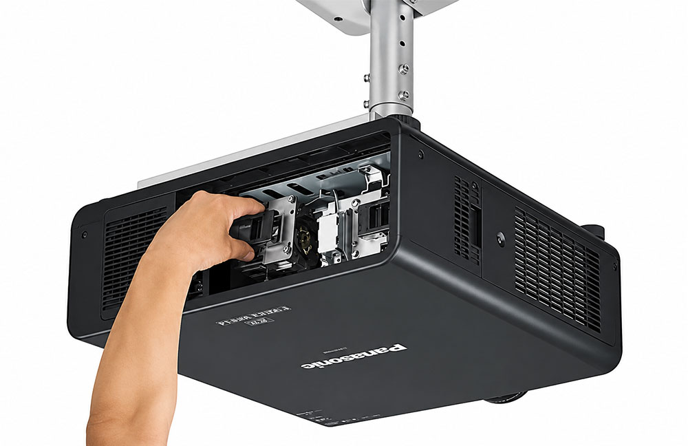 Máy Chiếu Panasonic PT-DZ13KE