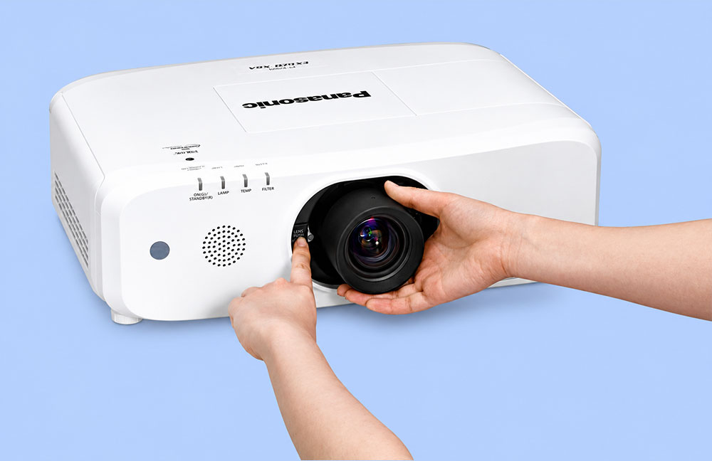Máy Chiếu Panasonic PT-EX520A