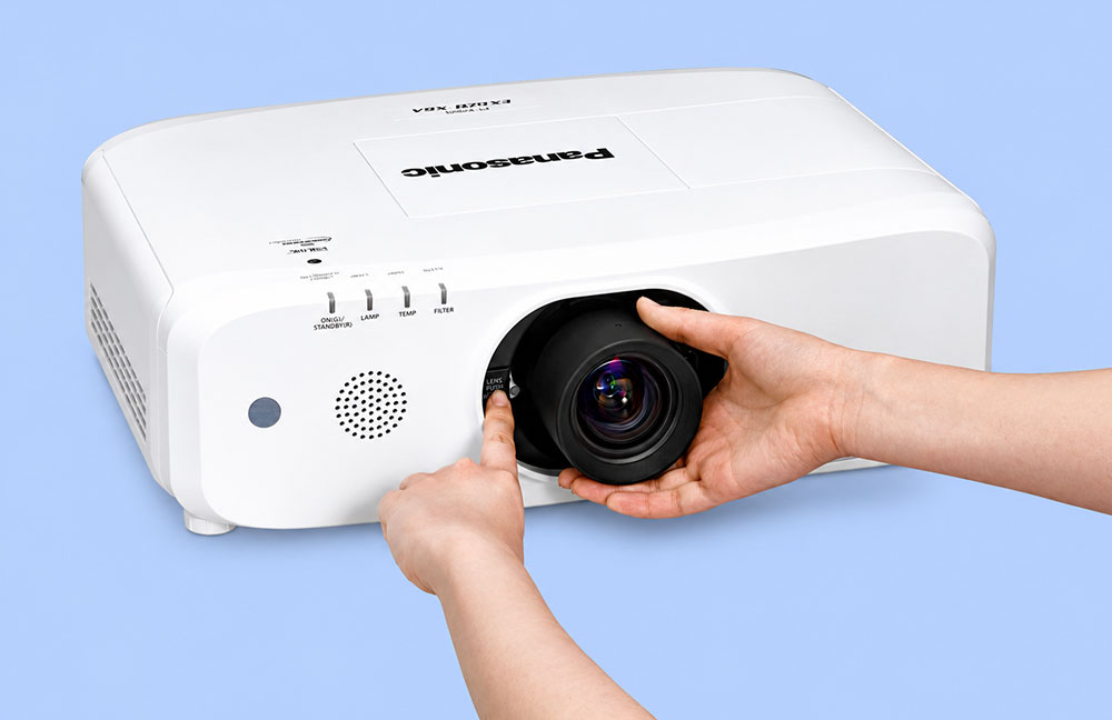 Máy Chiếu Panasonic PT-EX620A