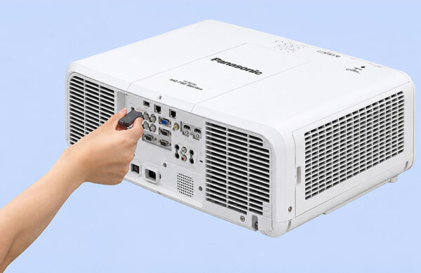 Máy Chiếu Panasonic PT-MZ770A