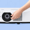 Máy Chiếu Panasonic PT-VMW60