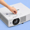 Máy Chiếu Panasonic PT-VMZ40