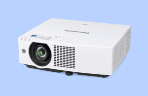 Máy Chiếu Panasonic PT-VMZ71