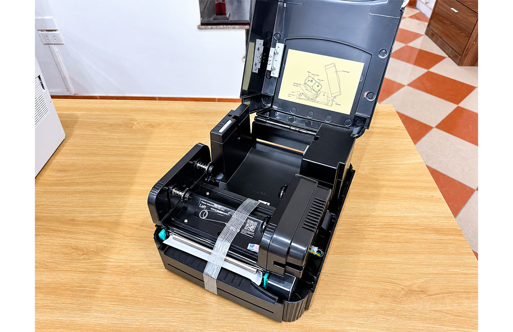 Máy in mã vạch TSC TTP-244 Pro