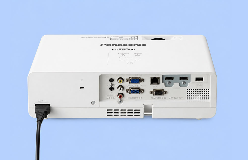 Máy Chiếu Panasonic PT-LB426