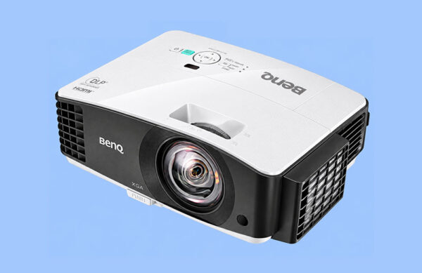Máy chiếu BenQ DX832UST