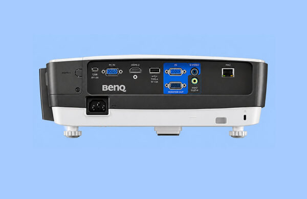 Máy chiếu BenQ DX832UST