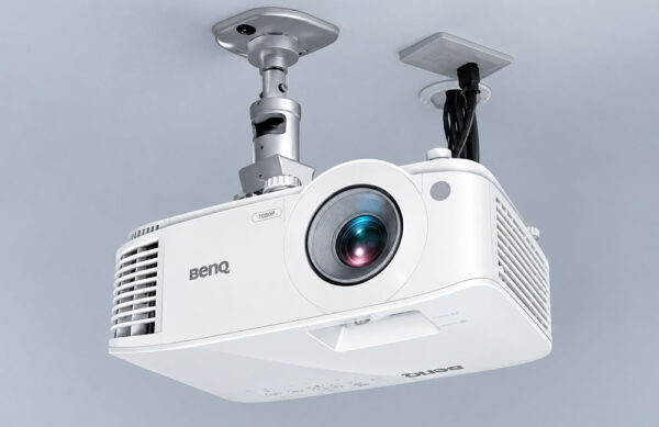 Máy chiếu BenQ MH550