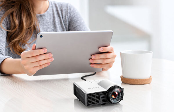 Máy chiếu Optoma ML1050ST+