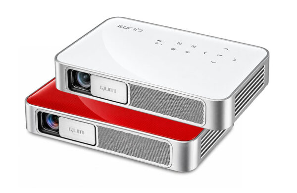Máy chiếu Vivitek Qumi Q38