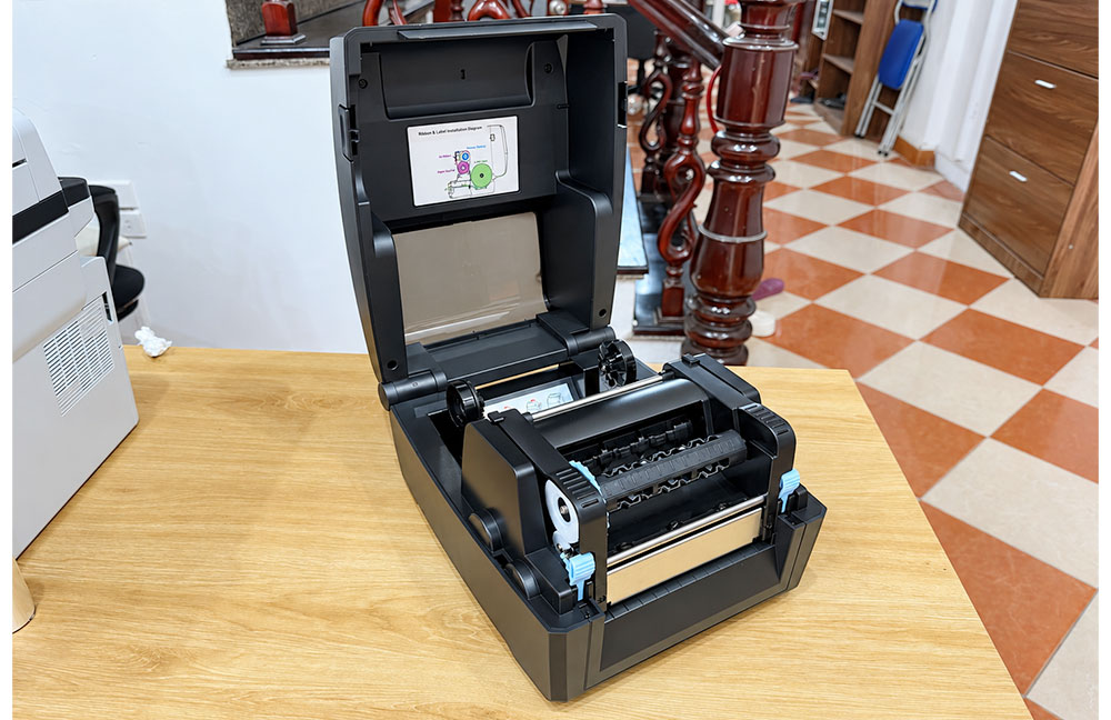 Máy in mã vạch HPRT HT800-W